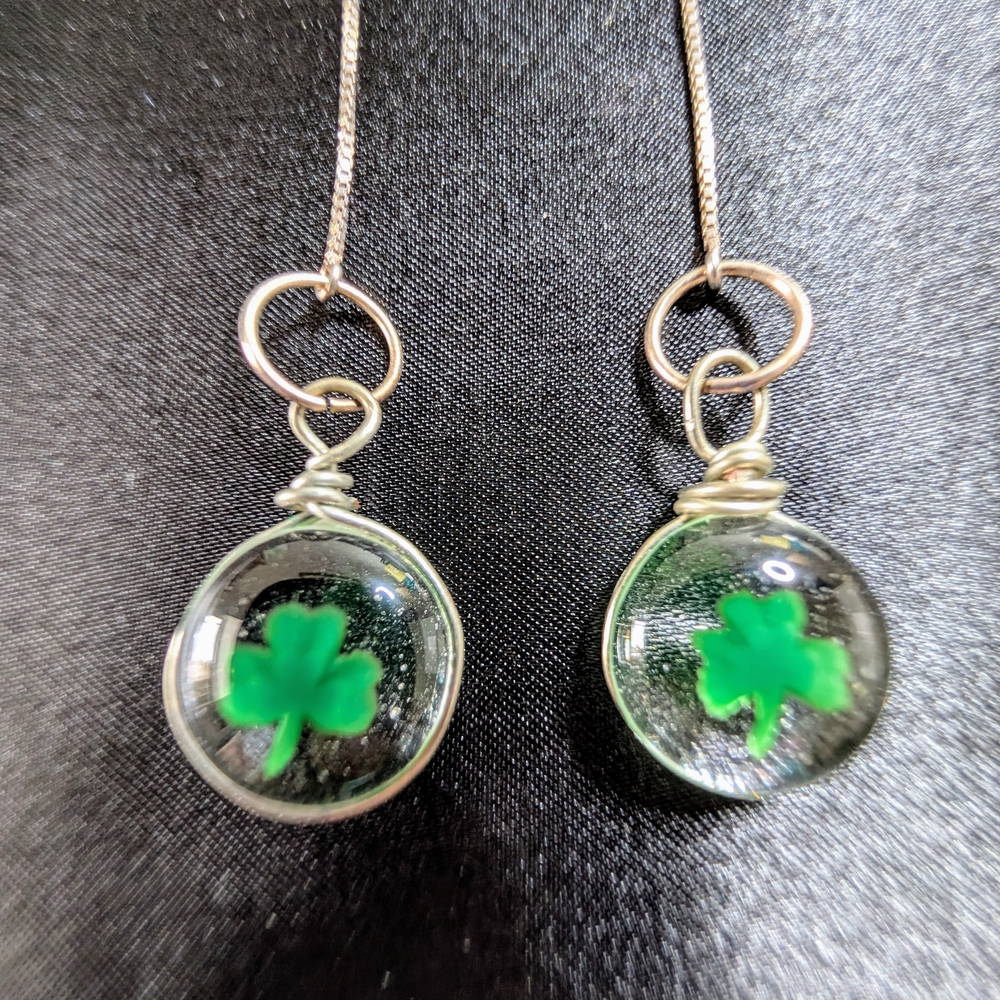 Elegant Green Clover Drop Earrings